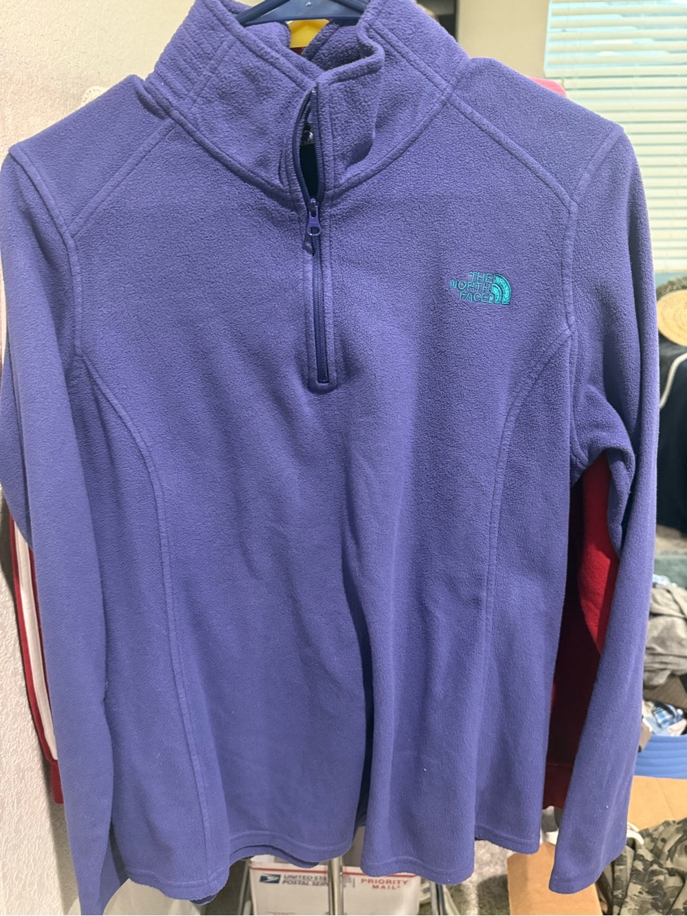 The North Face SZ L women’s  Purple Quarter-Zip Fleece with Teal Logo